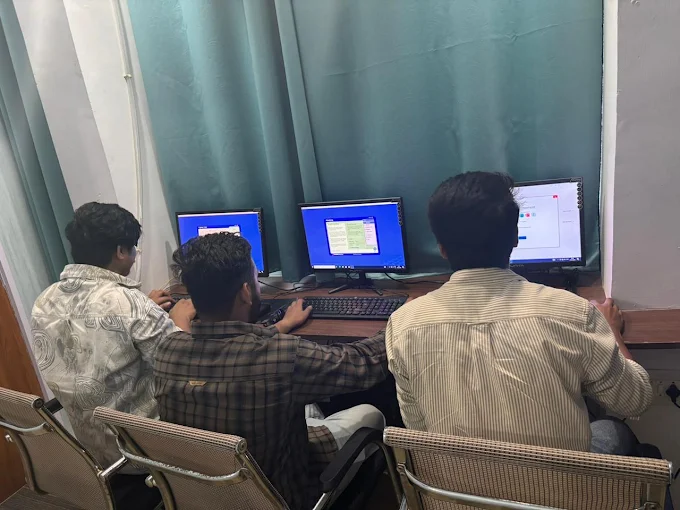 Students practicing in computer lab at SkillEdge Career Institute Aligarh